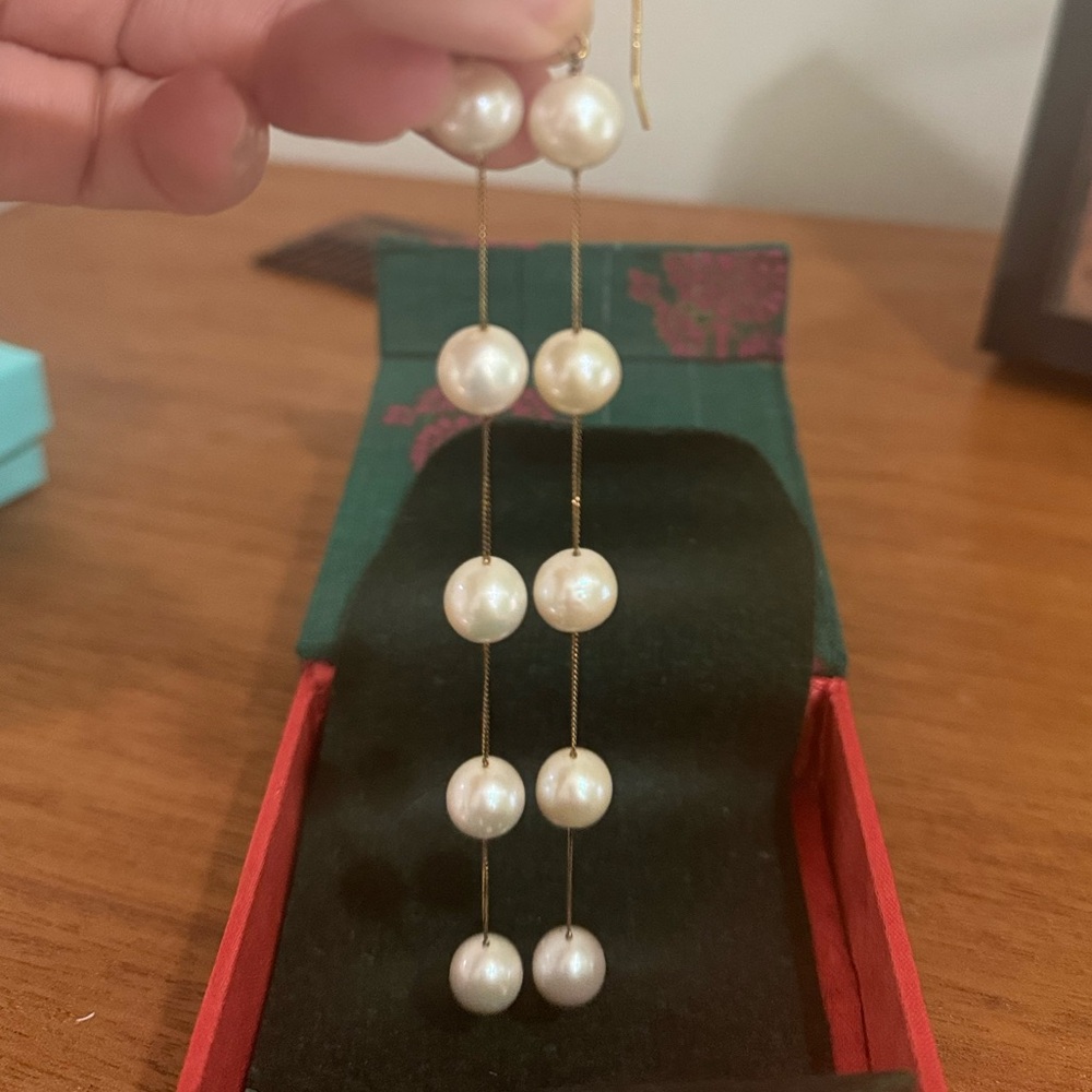 NIB CHAN LUU FRESH WATER PEARL EARRINGS